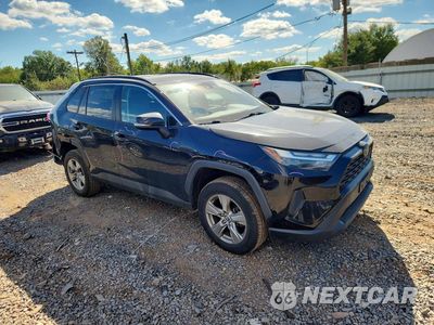 Czwarte zdjęcie samochodu z boku: 2022 TOYOTA RAV4 XLE VIN:2T3P1RFV9NW272052 - miniatura