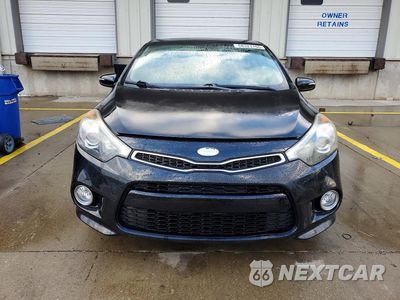 Piąte zdjęcie samochodu w środku: 2014 KIA FORTE KOUP EX VIN:KNAFX6A83E5192843 - miniatura