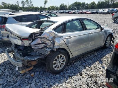 Trzecie zdjęcie samochodu z tyłu: 2015 FORD FUSION S VIN:1FA6P0G70F5130760 - miniatura