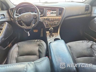 Zdjęcie 8 z 12 samochodu: 2013 KIA OPTIMA SX VIN:5XXGR4A61DG213882 - miniatura