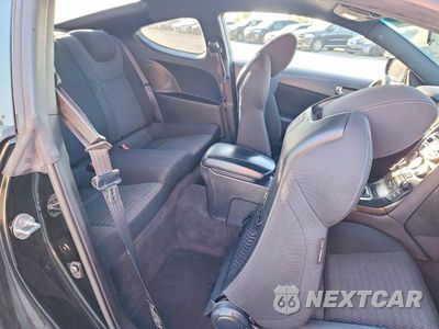 Zdjęcie 10 z 12 samochodu: 2013 HYUNDAI GENESIS COUPE 2.0T VIN:KMHHT6KD1DU105329 - miniatura
