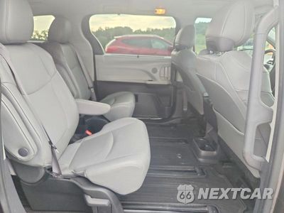 Zdjęcie 11 z 13 samochodu: 2024 TOYOTA SIENNA XLE VIN:5TDYRKEC7RS186394 - miniatura
