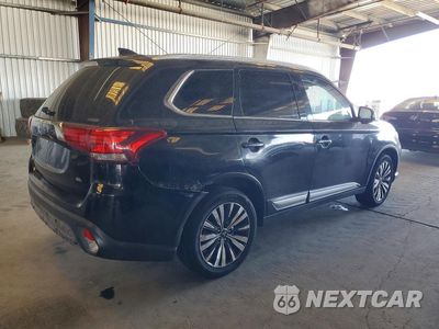 Trzecie zdjęcie samochodu z tyłu: 2020 MITSUBISHI OUTLANDER SE VIN:JA4AZ3A31LZ035726 - miniatura