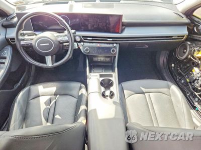 Zdjęcie 8 z 13 samochodu: 2024 HYUNDAI SONATA HYBRID LIMITED VIN:KMHL54JJXRA094761 - miniatura
