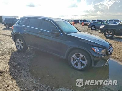 Czwarte zdjęcie samochodu z boku: 2018 MERCEDES-BENZ GLC 300 VIN:WDC0G4JB3JV039425 - miniatura
