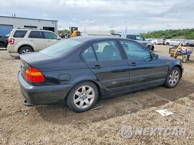 Trzecie zdjęcie samochodu z tyłu: 2005 BMW 325 I VIN:WBAET37415NJ86811 - miniatura