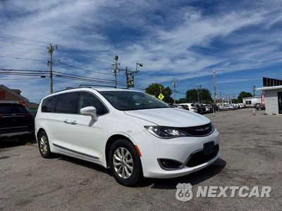 2019 CHRYSLER PACIFICA TOURING L 2C4RC1BG9KR554080 - główne zdjęcie licytacji z USA - miniatura