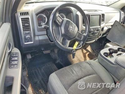 Zdjęcie 8 z 12 samochodu: 2014 RAM 1500 SLT VIN:1C6RR7LGXES360104 - miniatura