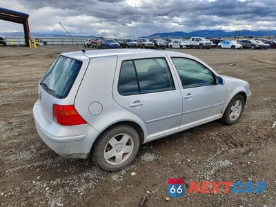 Trzecie zdjęcie samochodu z tyłu: 2000 VOLKSWAGEN GOLF GLS VIN:WVWGC21J7YW125448 - miniatura