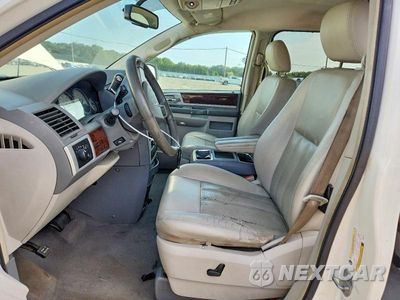 Zdjęcie 7 z 14 samochodu: 2009 CHRYSLER TOWN & COUNTRY TOURING VIN:2A8HR54119R640495 - miniatura