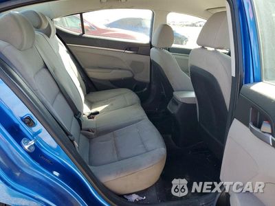Zdjęcie 10 z 12 samochodu: 2017 HYUNDAI ELANTRA SE VIN:5NPD74LF0HH192121 - miniatura