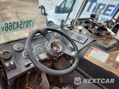 Zdjęcie 8 z 12 samochodu: 2008 AUTOCAR LLC XPEDITOR WXLL VIN:5VCHC6JF78H207291 - miniatura