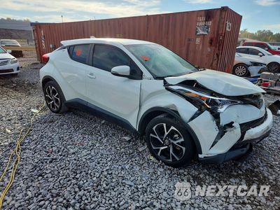 Czwarte zdjęcie samochodu z boku: 2019 TOYOTA C-HR XLE VIN:NMTKHMBX2KR079205 - miniatura