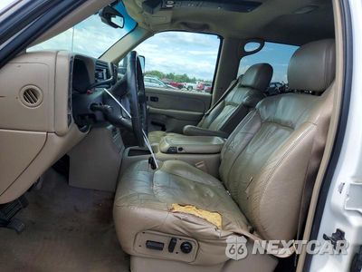 Zdjęcie 7 z 12 samochodu: 2001 CHEVROLET SILVERADO K2500 HEAVY DUTY VIN:1GCHK23U81F124491 - miniatura