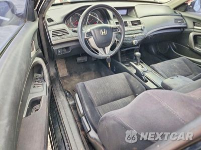 Zdjęcie 8 z 12 samochodu: 2012 HONDA ACCORD LX VIN:1HGCS1B38CA001675 - miniatura
