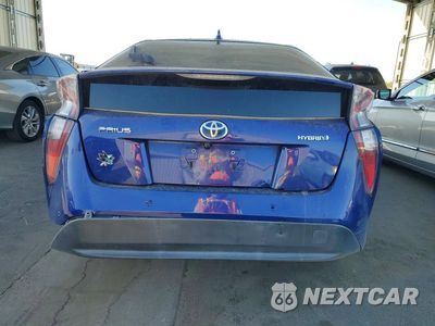 Zdjęcie 6 z 12 samochodu: 2017 TOYOTA PRIUS TWO VIN:JTDKBRFU5H3050470 - miniatura