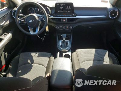 Zdjęcie 8 z 13 samochodu: 2023 KIA FORTE LXS VIN:3KPF24AD4PE661996 - miniatura