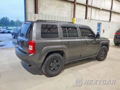 Trzecie zdjęcie samochodu z tyłu: 2015 JEEP PATRIOT SPORT VIN:1C4NJPBB8FD349029 - miniatura