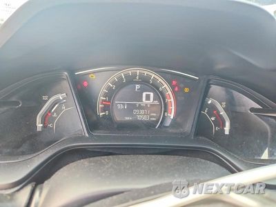 Zdjęcie 9 z 12 samochodu: 2017 HONDA CIVIC LX VIN:SHHFK7H23HU202099 - miniatura