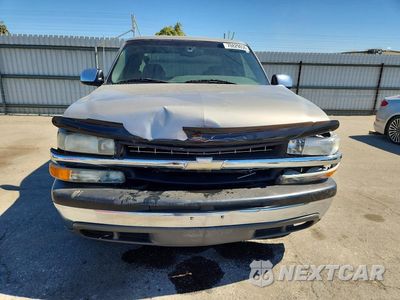 Piąte zdjęcie samochodu w środku: 2002 CHEVROLET SILVERADO C1500 VIN:2GCEC19T021212517 - miniatura