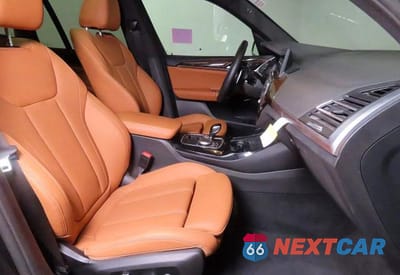Piąte zdjęcie samochodu w środku: 2024 BMW X3 XDRIVE30I VIN:5UX53DP03R9X46296 - miniatura