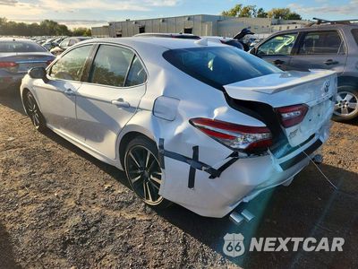 Drugie zdjęcie samochodu z przodu: 2019 TOYOTA CAMRY XSE VIN:4T1B61HK9KU704109 - miniatura