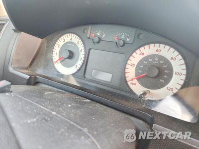 Zdjęcie 9 z 13 samochodu: 2011 MAZDA TRIBUTE I VIN:4F2CY0C73BKM05386 - miniatura