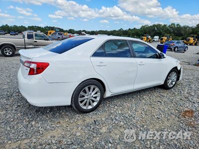 Trzecie zdjęcie samochodu z tyłu: 2012 TOYOTA CAMRY XLE V6 VIN:4T1BK1FK0CU018993 - miniatura