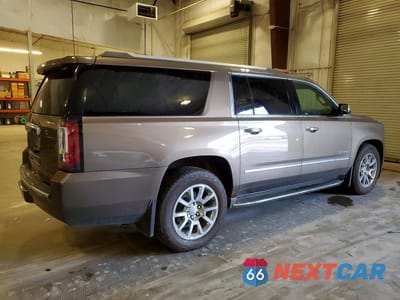 Trzecie zdjęcie samochodu z tyłu: 2016 GMC YUKON XL DENALI VIN:1GKS2HKJXGR126772 - miniatura