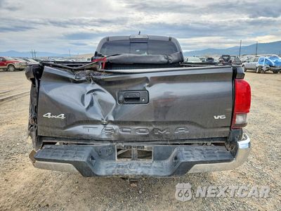 Zdjęcie 6 z 13 samochodu: 2018 TOYOTA TACOMA SR5 V6 VIN:3TMDZ5BN9JM054456 - miniatura