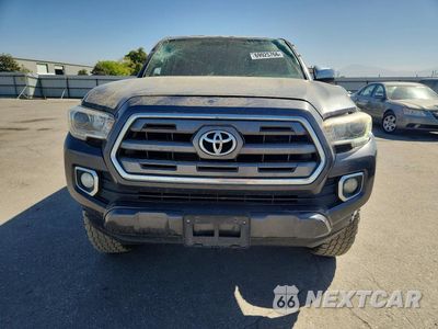 Piąte zdjęcie samochodu w środku: 2017 TOYOTA TACOMA LIMITED VIN:3TMGZ5ANXHM080945 - miniatura