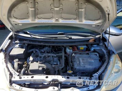Zdjęcie 11 z 12 samochodu: 2014 TOYOTA PRIUS C ONE VIN:JTDKDTB32E1559461 - miniatura