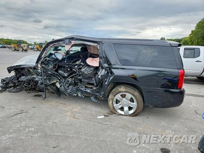 Drugie zdjęcie samochodu z przodu: 2018 CHEVROLET SUBURBAN K1500 LT VIN:1GNSKHKCHJR325685 - miniatura