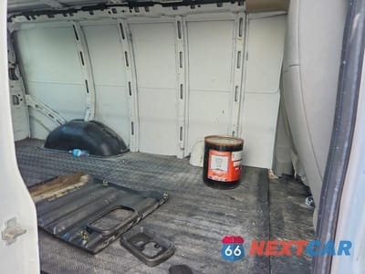 Zdjęcie 11 z 13 samochodu: 2020 CHEVROLET EXPRESS 2500 CARGO DELIVERY VAN VIN:1GCWGAFG4L1226816 - miniatura