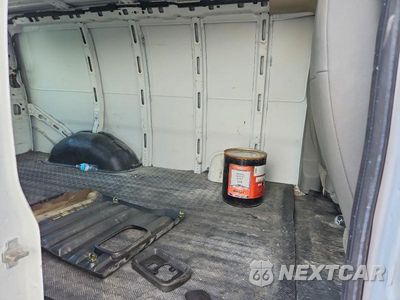 Zdjęcie 11 z 13 samochodu: 2020 CHEVROLET EXPRESS 2500 CARGO DELIVERY VAN VIN:1GCWGAFG4L1226816 - miniatura