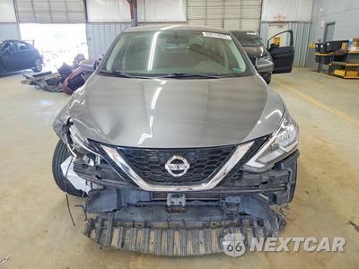 Piąte zdjęcie samochodu w środku: 2018 NISSAN SENTRA SV VIN:3N1AB7AP8JL619598 - miniatura