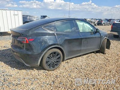 Trzecie zdjęcie samochodu z tyłu: 2021 TESLA MODEL Y VIN:5YJYGDED2MF107446 - miniatura