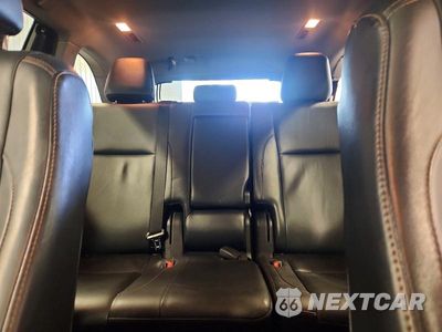 Zdjęcie 10 z 14 samochodu: 2019 TOYOTA HIGHLANDER HYBRID XLE VIN:5TDJGRFH4KS059456 - miniatura