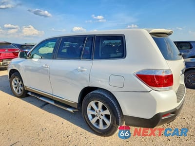 Drugie zdjęcie samochodu z przodu: 2012 TOYOTA HIGHLANDER BASE VIN:5TDZK3EH8CS071904 - miniatura