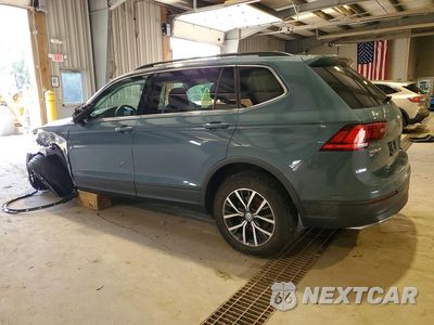 Drugie zdjęcie samochodu z przodu: 2019 VOLKSWAGEN TIGUAN SE VIN:3VV2B7AXXKM093098 - miniatura