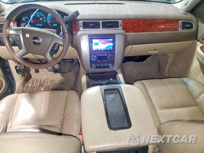 Zdjęcie 8 z 12 samochodu: 2009 GMC SIERRA K1500 SLT VIN:3GTEK332X9G273826 - miniatura