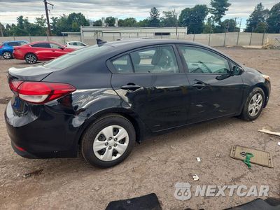 Trzecie zdjęcie samochodu z tyłu: 2017 KIA FORTE LX VIN:3KPFK4A77HE100767 - miniatura
