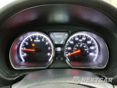 Zdjęcie 9 z 13 samochodu: 2019 NISSAN VERSA SV VIN:3N1CN7AP1KL812550 - miniatura
