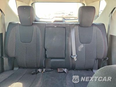 Zdjęcie 10 z 13 samochodu: 2016 CHEVROLET EQUINOX LS VIN:2GNALBEK0G1130481 - miniatura