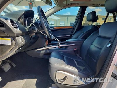 Zdjęcie 7 z 13 samochodu: 2009 MERCEDES-BENZ ML 350 VIN:4JGBB56E69A521360 - miniatura