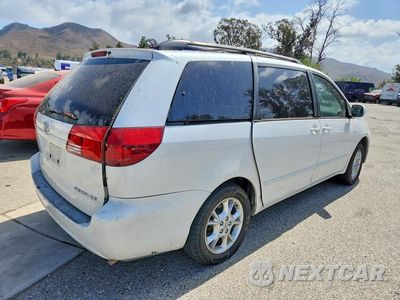 Trzecie zdjęcie samochodu z tyłu: 2005 TOYOTA SIENNA XLE 7 PASSENGER VIN:5TDZA22C35S376803 - miniatura