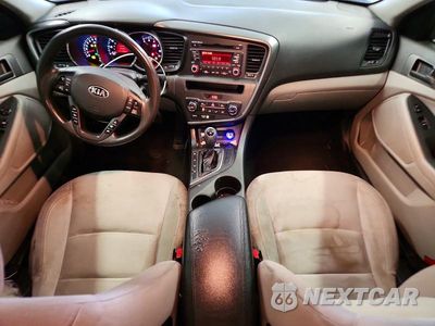 Zdjęcie 8 z 12 samochodu: 2013 KIA OPTIMA LX VIN:5XXGM4A74DG222017 - miniatura