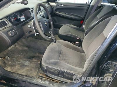 Zdjęcie 7 z 12 samochodu: 2011 CHEVROLET IMPALA POLICE VIN:2G1WD5EMXB1151600 - miniatura