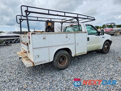 Trzecie zdjęcie samochodu z tyłu: 2003 FORD F350 SUPER DUTY VIN:1FTWF32SX3ED84823 - miniatura