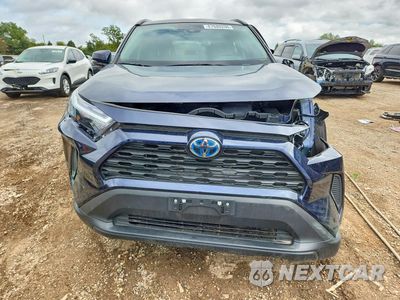 Piąte zdjęcie samochodu w środku: 2024 TOYOTA RAV4 HYBRID XLE VIN:2T3RWRFV2RW245565 - miniatura